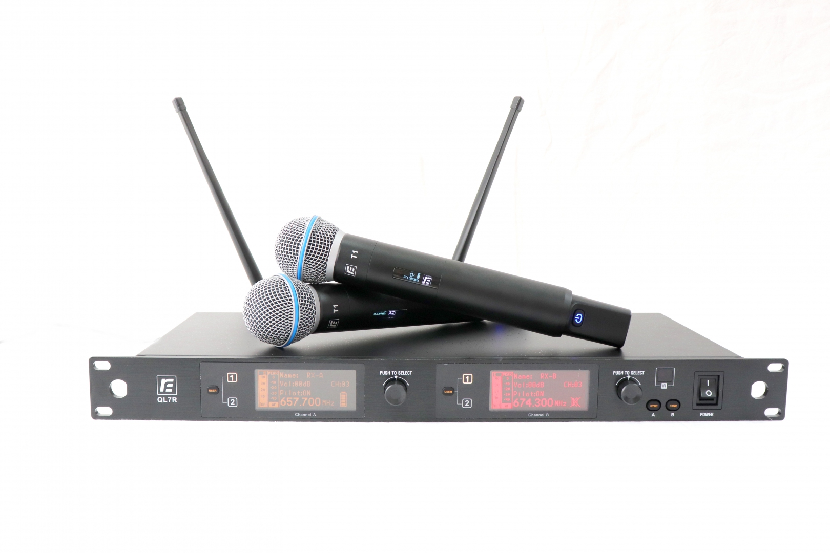 RFIntell QL7R/T1-A 651,800-683,400 МГц 2-канальная радиосистема с 2-мя ручными микрофонами в Немане